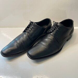 Hugo Boss Men’s Leather Dress Shoes – Black Size: US 9